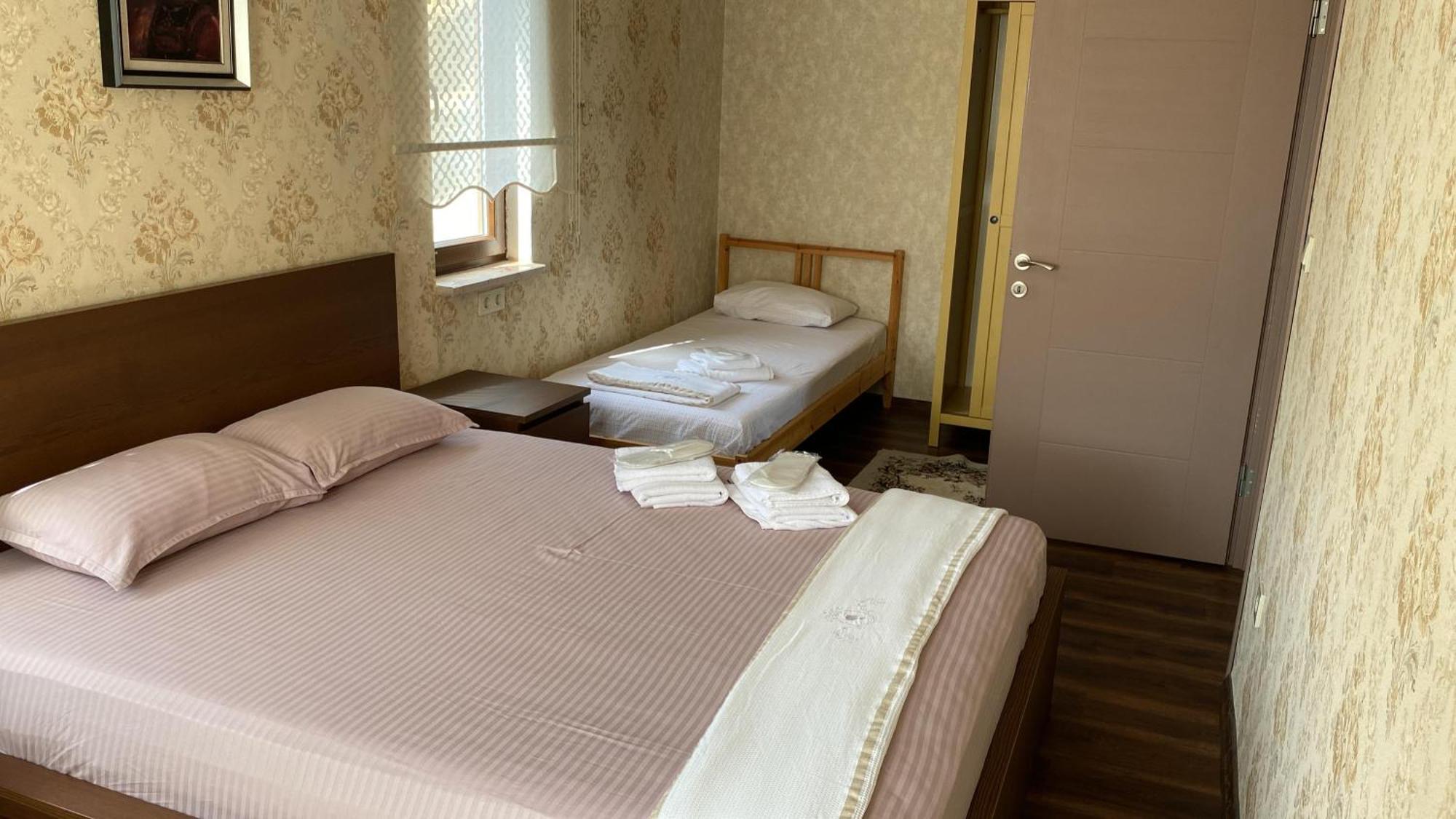 Niluefer Butik Otel (Adults Only) ไอวาลิค ภายนอก รูปภาพ